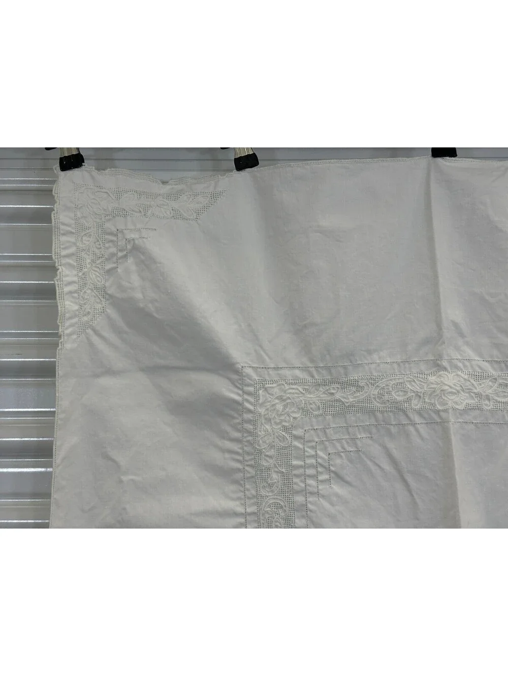 Vintage Card Table Tablecloth Topper Decorative Floral Embroidery Cutwork